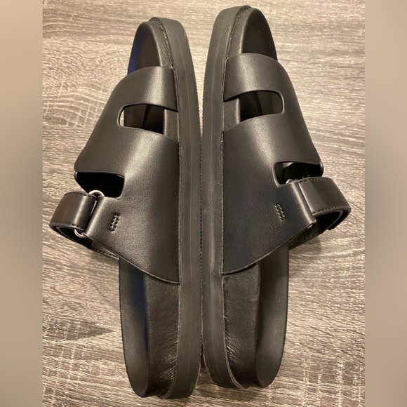 Sincerely Jules Lotto black slip on sandals adjustable Velcro comfortable Sz 7.5 - Picture 8 of 12